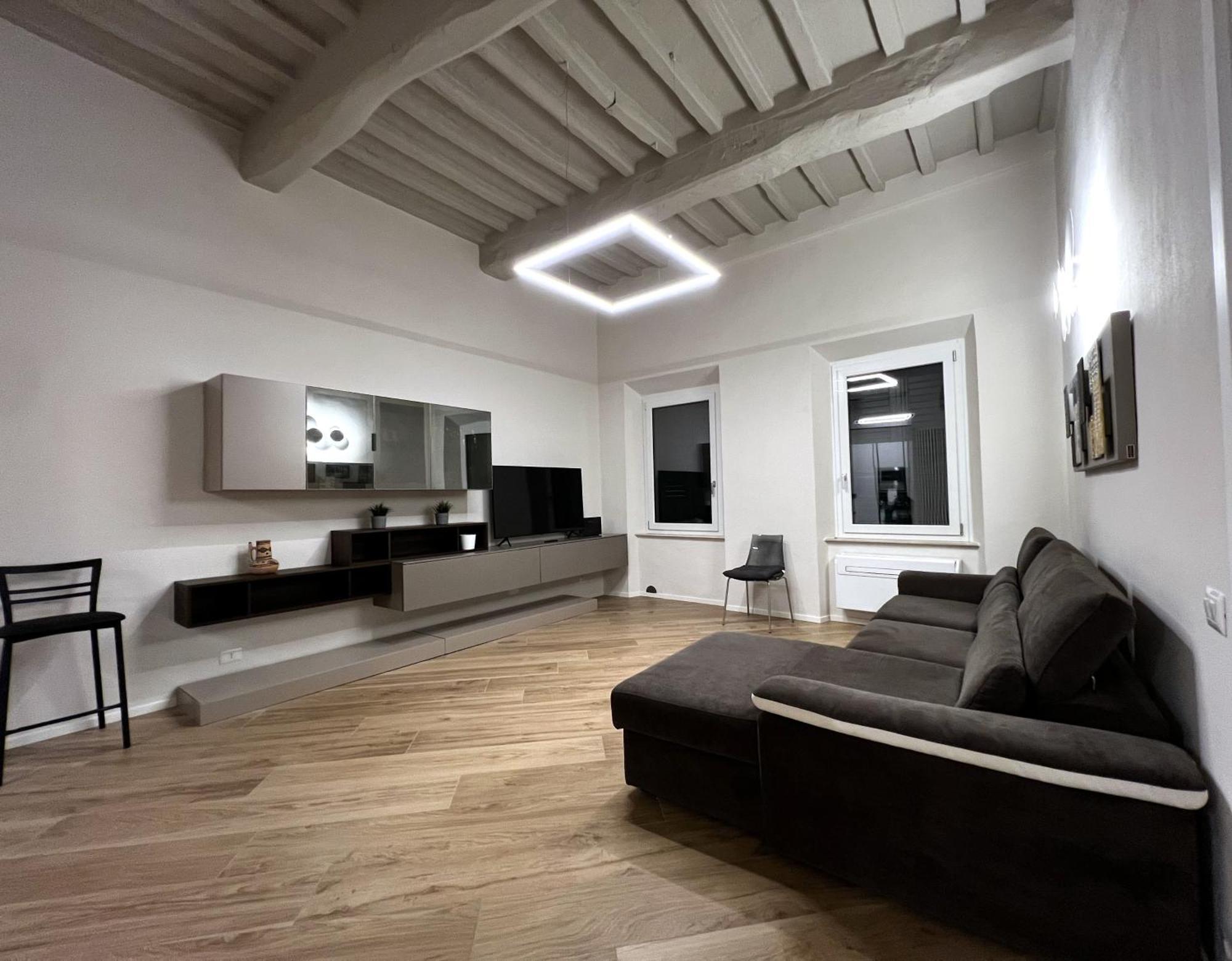 Sulla Via Del Sole Apartment Siena