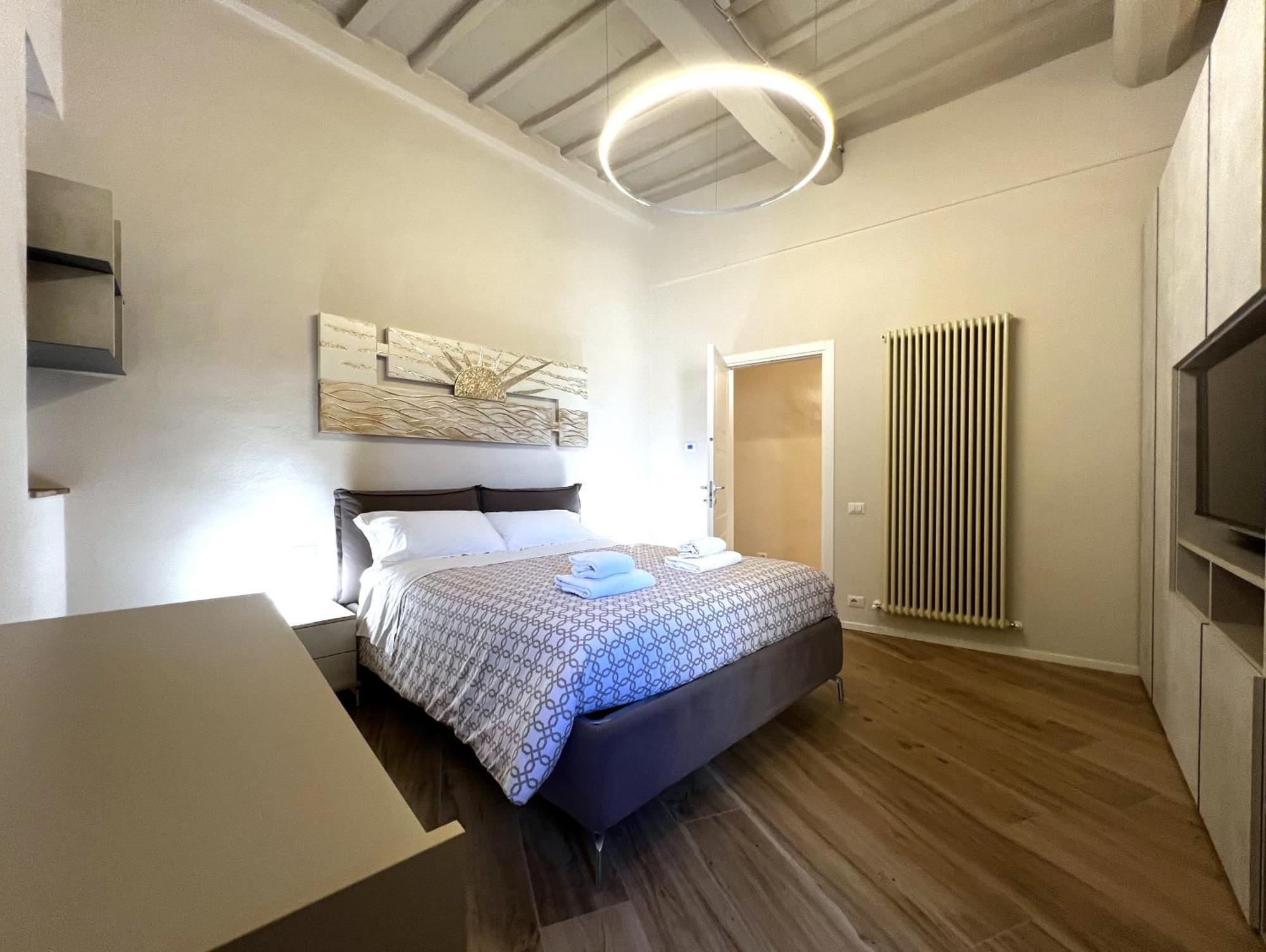 Sulla Via Del Sole Apartamento Siena